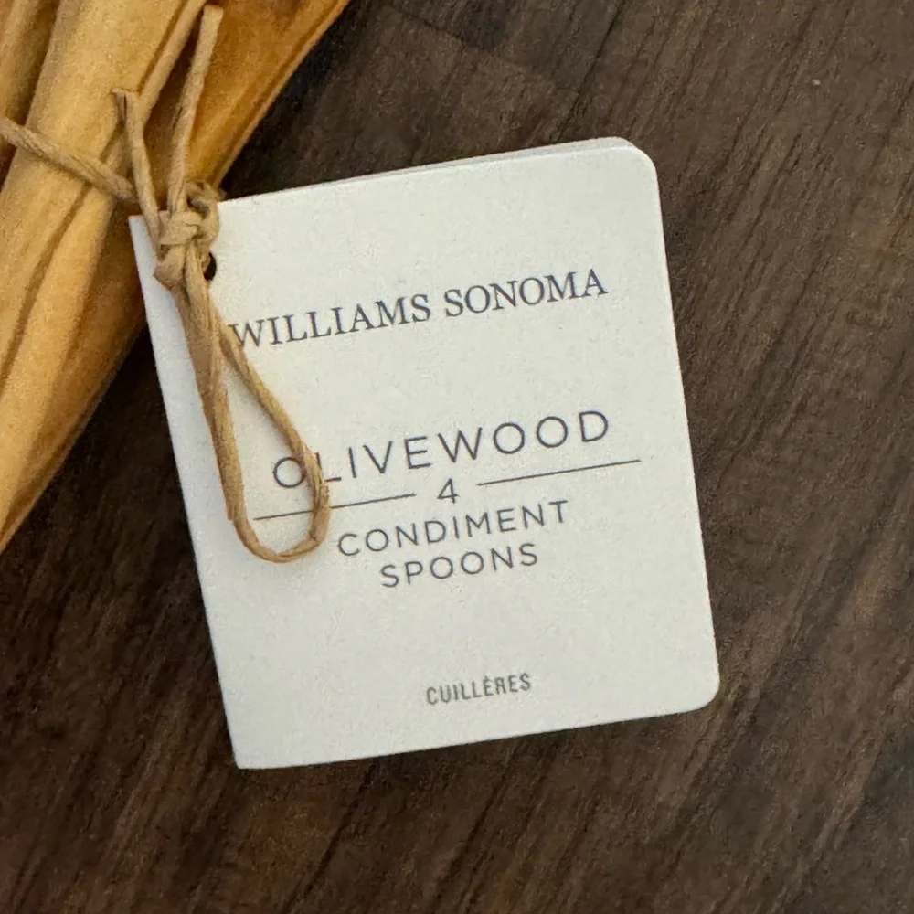 Williams Sonoma Olive Wood condiments Salt Spoons - Natural Wood set of 4